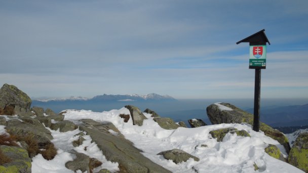 Ďumbier Nízke Tatry 5 Zdroj: https://sk.wikipedia.org/wiki/%C4%8Eumbier_(vrch) Ďumbier Nízke Tatry 5 Zdroj: https://sk.wikipedia.org/wiki/%C4%8Eumbier_(vrch)