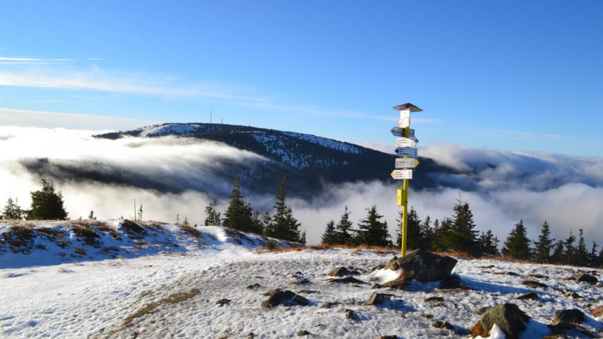 Minčol Malá Fatra 1 Zdroj: https://sk.wikipedia.org/wiki/Min%C4%8Dol_(vrch_v_Malej_Fatre)