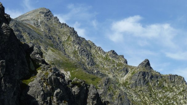 Slavkovský štít 2 Zdroj: https://pl.wikipedia.org/wiki/S%C5%82awkowski_Szczyt Slavkovský štít 2 Zdroj: https://pl.wikipedia.org/wiki/S%C5%82awkowski_Szczyt