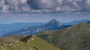 Veľký Rozsutec Malá Fatra 4 Autor: Olgierd Rudak Zdroj: https://www.flickr.com/search/?text=rozsutec&license=4%2C5%2C6%2C9%2C10