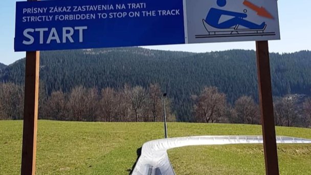 Fun aréna Donovaly3 Zdroj: https://scontent-vie1-1.xx.fbcdn.net/v/t1.0-9/s960x960/60319208_10156284338044013_3904636742539411456_o.jpg?_nc_cat=105&_nc_sid=110474&_nc_oc=AQklQ_jgFH_7WY4VJIOT4T_OaSQQIm1Z1uIYE-PmXngUU5nzGZ41rQ-0cyU0BcW7drE&_nc_ht=scontent-vie1-1.xx&_nc_tp=7&oh=5acce9fd7307fdb79164a0bdea3ebcb9&oe=5EC82B8E Fun aréna Donovaly3 Zdroj: https://scontent-vie1-1.xx.fbcdn.net/v/t1.0-9/s960x960/60319208_10156284338044013_3904636742539411456_o.jpg?_nc_cat=105&_nc_sid=110474&_nc_oc=AQklQ_jgFH_7WY4VJIOT4T_OaSQQIm1Z1uIYE-PmXngUU5nzGZ41rQ-0cyU0BcW7drE&_nc_ht=scontent-vie1-1.xx&_nc_tp=7&oh=5acce9fd7307fdb79164a0bdea3ebcb9&oe=5EC82B8E