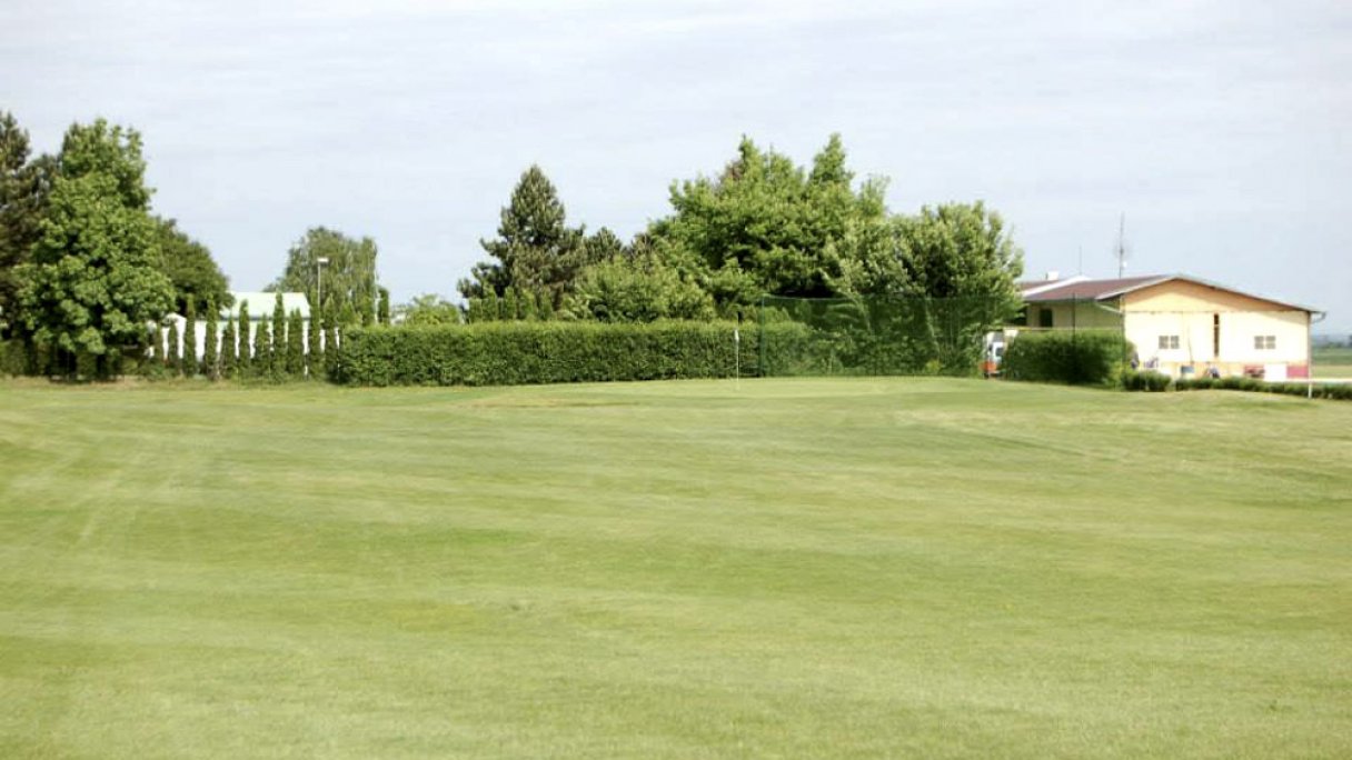 Airport Golf Club Šurany 1