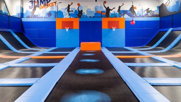 JUMP FUN - viac ako 100 atrakcií pre všetky vekové kategórie 23 JUMP FUN - viac ako 100 atrakcií pre všetky vekové kategórie 23
