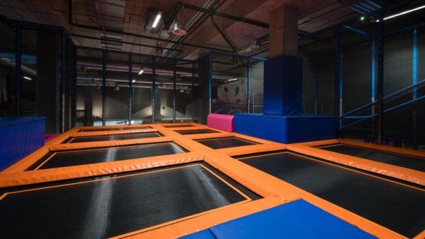 JUMP FUN - viac ako 100 atrakcií pre všetky vekové kategórie 28 JUMP FUN - viac ako 100 atrakcií pre všetky vekové kategórie 28