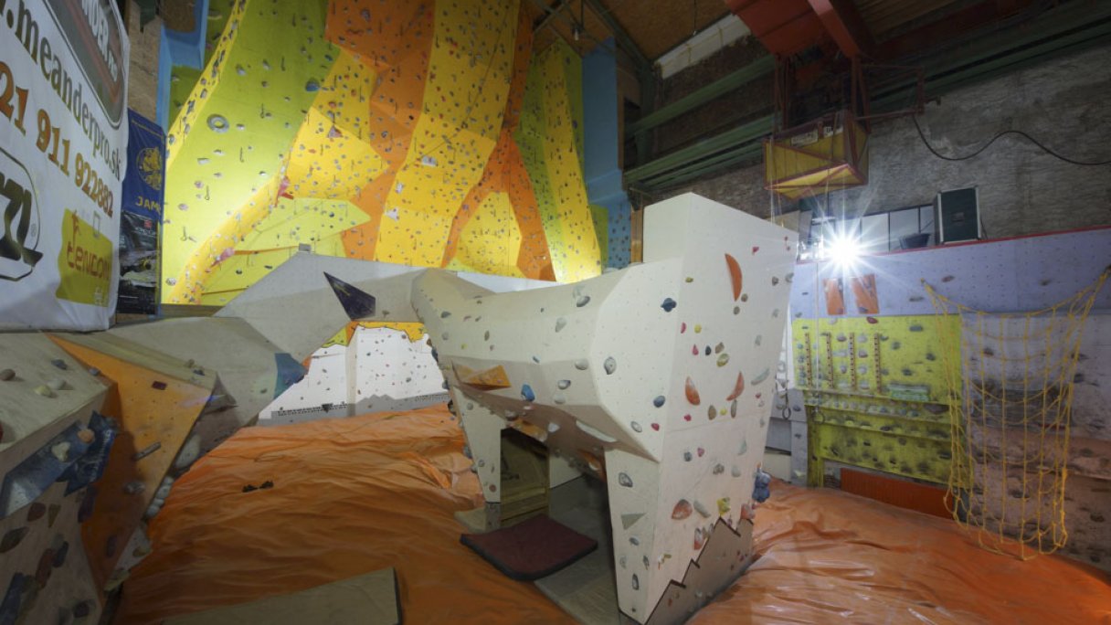 T2 Boulder Arena 1 Zdroj: http://www.keturist.sk/info/aktivity/t2-boulder-arena/