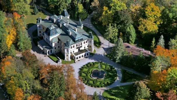 Prírodný park kaštieľa Betliar 3 Zdroj: https://sk.wikipedia.org/wiki/Betliar_(obec) Prírodný park kaštieľa Betliar 3 Zdroj: https://sk.wikipedia.org/wiki/Betliar_(obec)