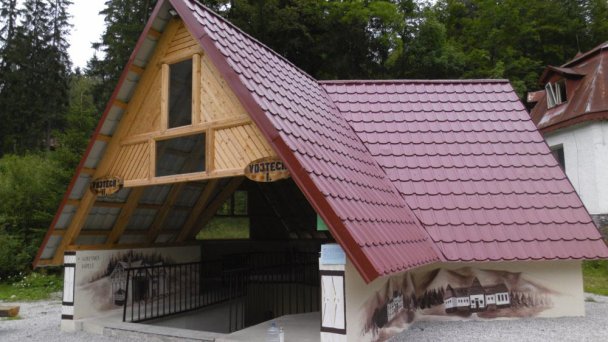 Korytnické liečivé pramene 3 Autor: ĽUBICA KUBIŠOVÁ Zdroj: https://myliptov.sme.sk/c/8239834/navsteva-korytnice-prijemne-prekvapila.html#storm_gallery_92905 Korytnické liečivé pramene 3 Autor: ĽUBICA KUBIŠOVÁ Zdroj: https://myliptov.sme.sk/c/8239834/navsteva-korytnice-prijemne-prekvapila.html#storm_gallery_92905