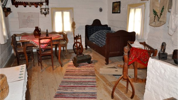 Skanzen Vlkolínec 4 Zdroj: https://sk.wikipedia.org/wiki/Vlkol%C3%ADnec