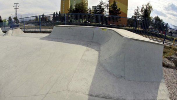 Skatepark SNV 4 Autor: Peťo Wolf Zdroj: http://www.boardlife.sk/sk/skateboard/skatepark/skatepark-spisska-nova-ves