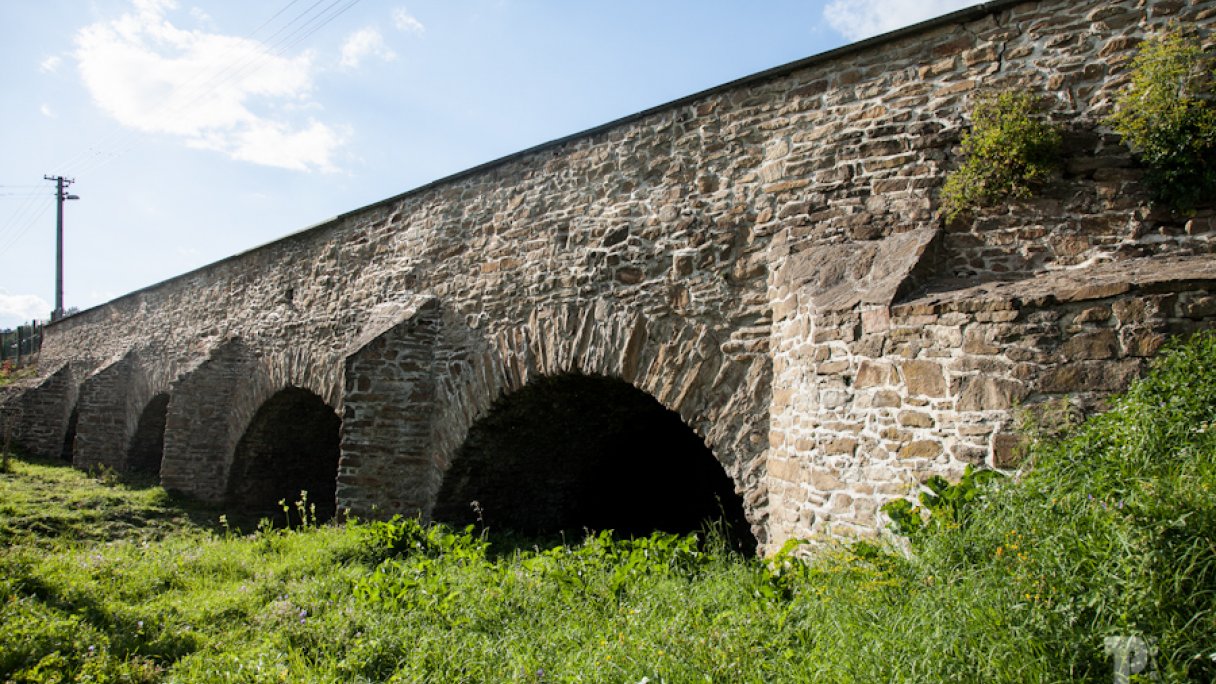 Kamenný most Spišský Hrhov Zdroj: https://www.spisskyhrhov.sk/m/udalosti-v-obci/sport-a-rekreacia/kamenny-most-62sk.html