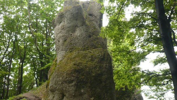 Súľovské skaly Autor: Marzper Zdroj: https://upload.wikimedia.org/wikipedia/commons/a/af/Sulovske_skaly_1.JPG
