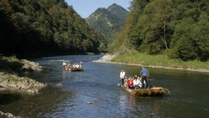 Pltníctvo Dunajec, splavovanie prielomu Dunajca - Pieniny Červený Kláštor 3 Zdroj: http://pltnictvo.eu.sk/galeria/