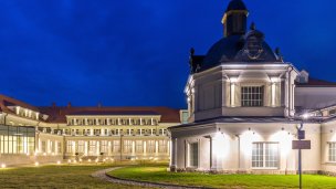 Kráľovský liečebný a wellness relax v štýle Art Deco 3 Kráľovský liečebný a wellness relax v štýle Art Deco 3