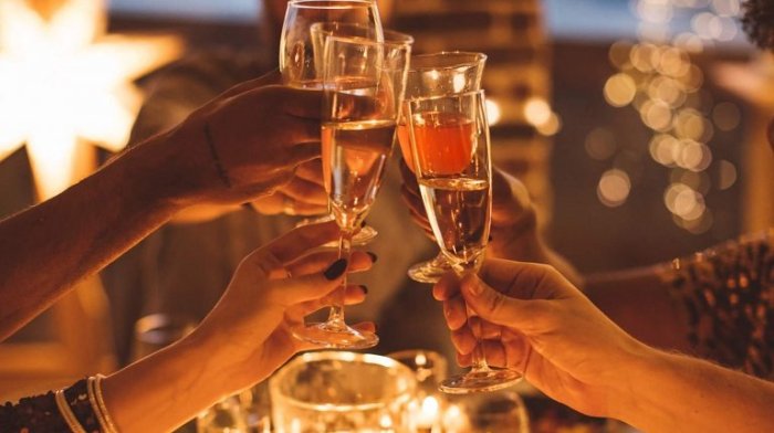 Silvester Medical Wellness s vopred nastavenými kúpeľnými procedúrami a silvestrovskou zábavou