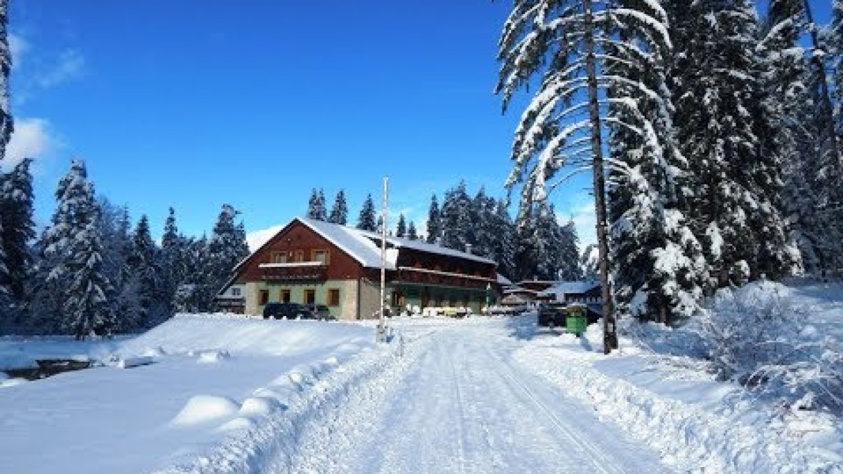 HOTEL BYSTRINA, HOTEL POĽOVNÍK, KOLIBA BYSTRINA, DEMÄNOVSKÁ DOLINA, JASNÁ Autor: Bystrina resort Zdroj: https://www.youtube.com/@bystrinaresort3527 HOTEL BYSTRINA, HOTEL POĽOVNÍK, KOLIBA BYSTRINA, DEMÄNOVSKÁ DOLINA, JASNÁ Autor: Bystrina resort Zdroj: https://www.youtube.com/@bystrinaresort3527