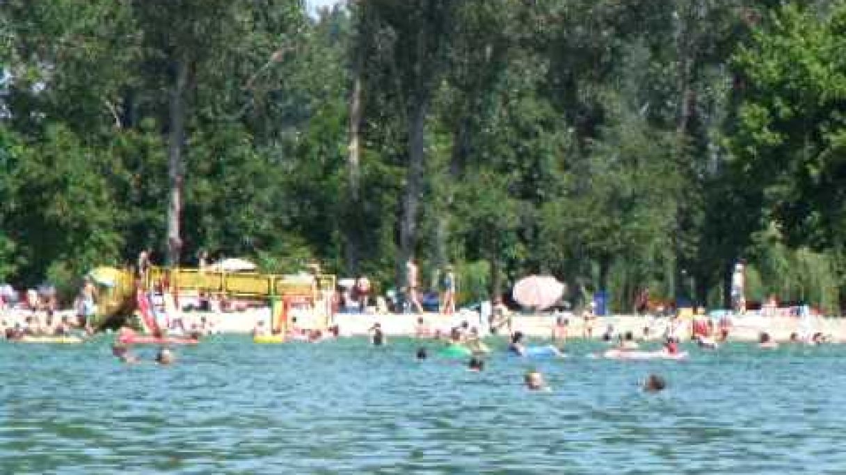www.inforoznava.sk * Plážové kúpalisko Tornaľa Autor: INFOROŽŇAVA internetový magazín Zdroj: https://www.youtube.com/@infoRoznavaskinternetovenoviny