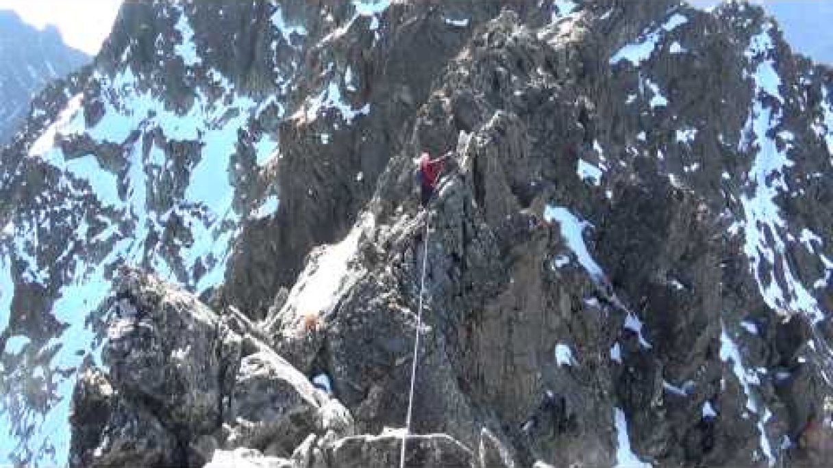 Výstup na Ľadový štít - 2627 m. Autor: Vlado Vričan Zdroj: https://www.youtube.com/@vladovful Výstup na Ľadový štít - 2627 m. Autor: Vlado Vričan Zdroj: https://www.youtube.com/@vladovful