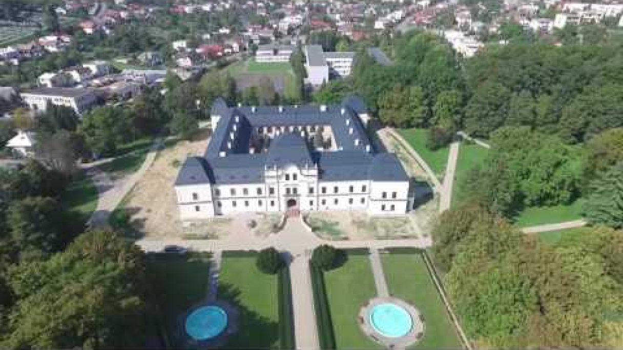 Kaštieľ Humenné, Slovakia Autor: Peter Horvát Zdroj: https://www.youtube.com/@pjottrhorvat Kaštieľ Humenné, Slovakia Autor: Peter Horvát Zdroj: https://www.youtube.com/@pjottrhorvat