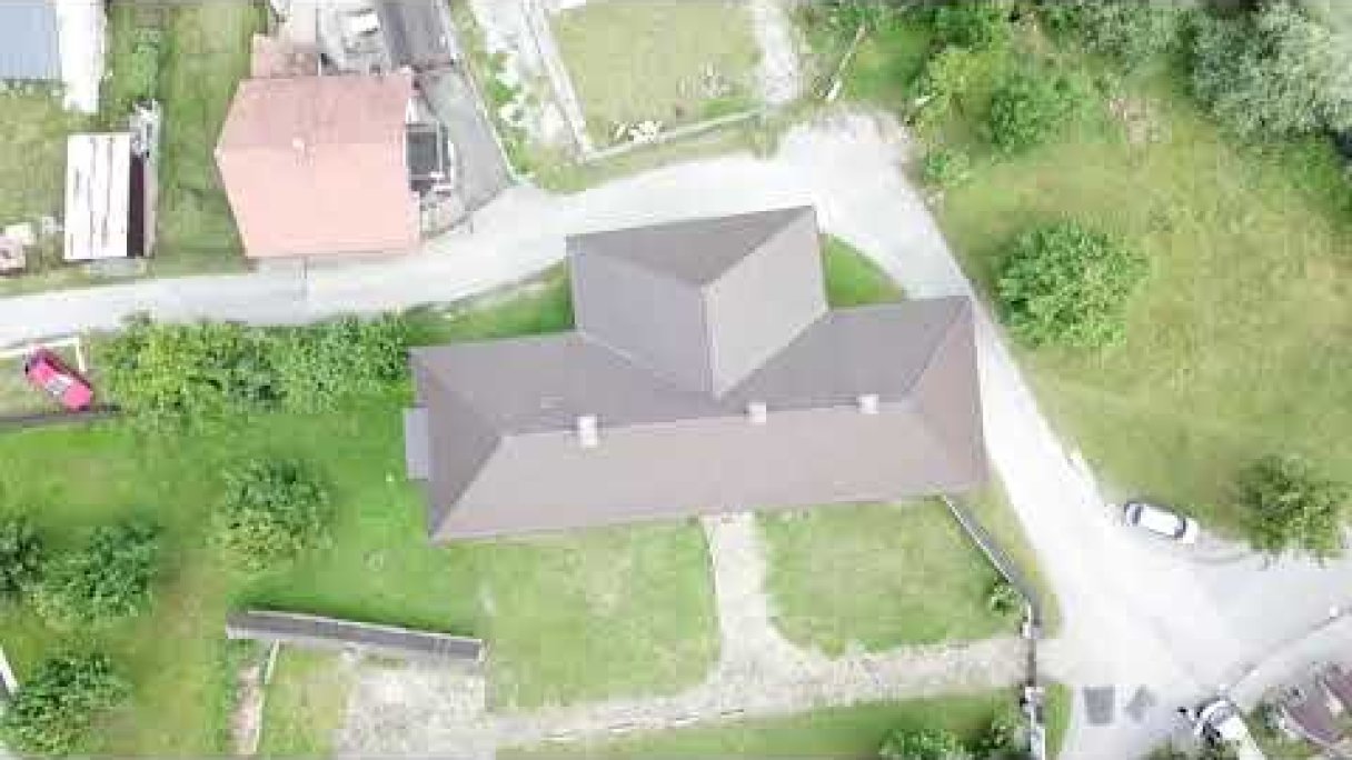 SK 07 Kastiel v Radoli AIRVIEW Autor: Interreg SK-PL Zdroj: https://www.youtube.com/@interregsk-pl4489 SK 07 Kastiel v Radoli AIRVIEW Autor: Interreg SK-PL Zdroj: https://www.youtube.com/@interregsk-pl4489