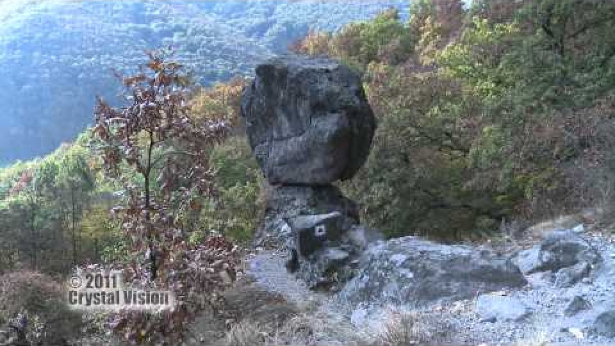 Čertova skala (Budča) Autor: Slovensky Trip Zdroj: https://www.youtube.com/@slovaktrip