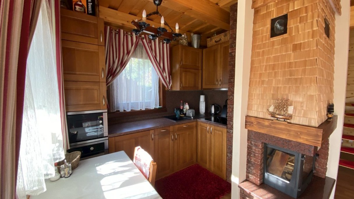 Chata s bazénom a domčekom na strome Námestovo 1 Chata s bazénom a domčekom na strome Námestovo 1