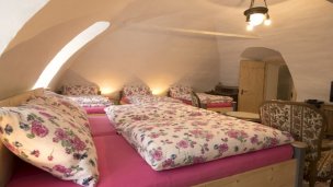 Penzión Vachtár Zemianska kúria Kráľova Lehota 6