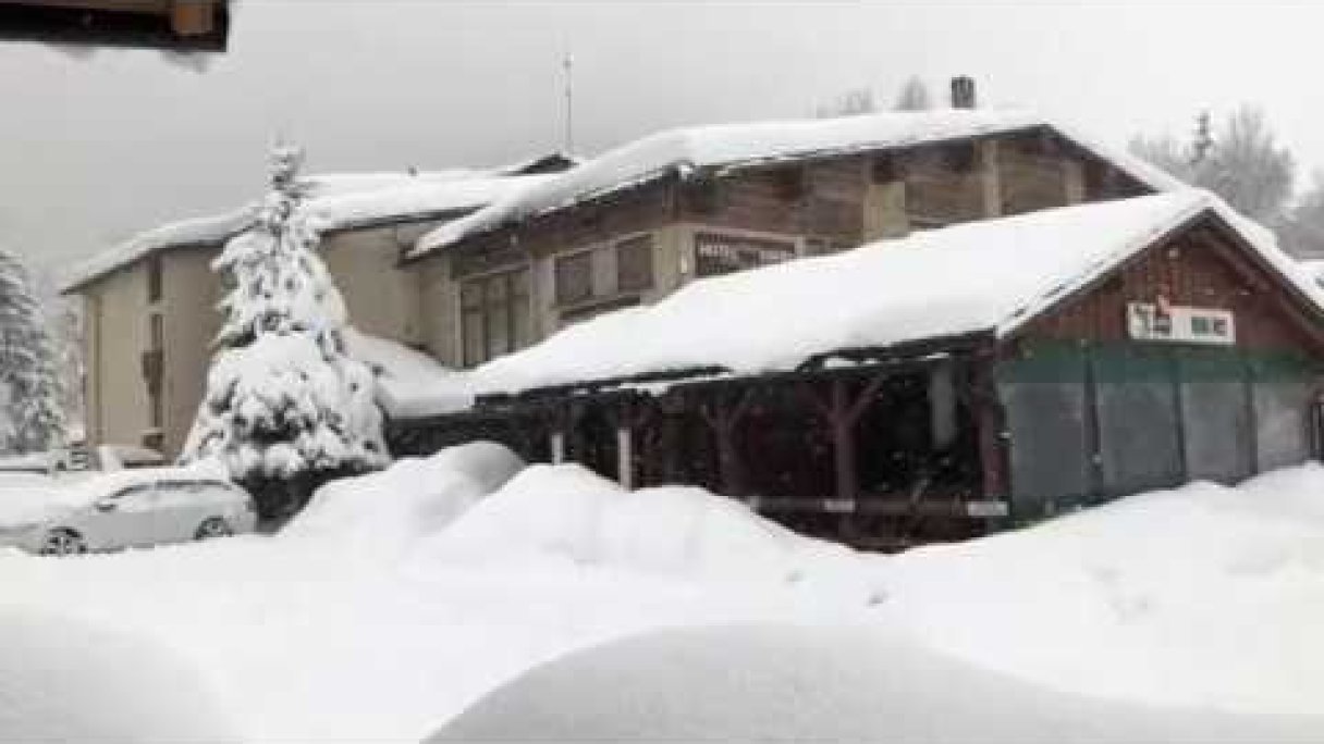 SNEHOVÁ NÁDIELKA ZIMA 2019 - HOTEL DIERY*** - TERCHOVÁ VRÁTNA Autor: Hotel Diery Zdroj: https://www.youtube.com/@JanosikoveDieryHotelDiery SNEHOVÁ NÁDIELKA ZIMA 2019 - HOTEL DIERY*** - TERCHOVÁ VRÁTNA Autor: Hotel Diery Zdroj: https://www.youtube.com/@JanosikoveDieryHotelDiery